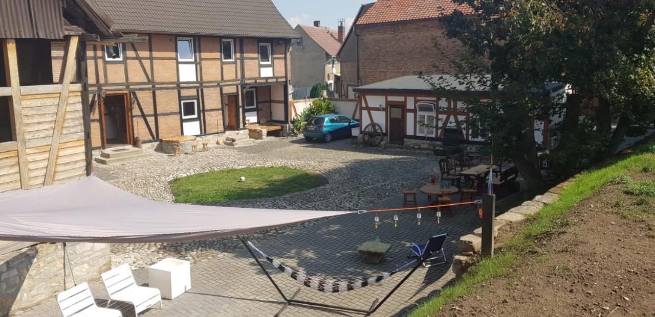 Mario'S Fachwerkhaus Am Huy Villa Exterior foto